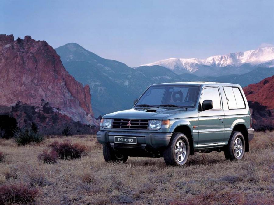  Mitsubishi Pajero Metal Top 1991 года  (фото 8 из 10)